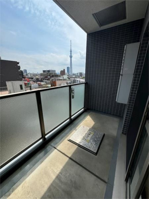 【バルコニー】 | アヴェニーユ弐番館 | お洗濯にも便利なバルコニー付き