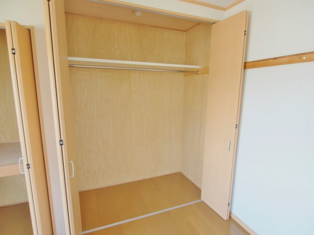 オリゾンビルの収納