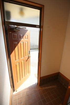 【玄関】 | リトルハウス