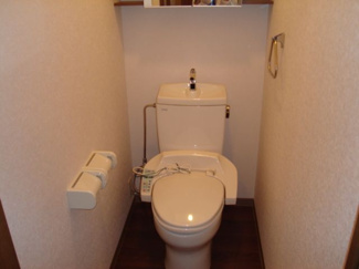 【トイレ】 | カーザネルボスコ | シャワー付トイレ