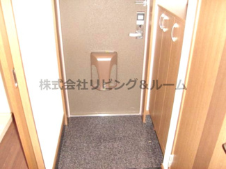 【玄関】 | カーザネルボスコ | 玄関