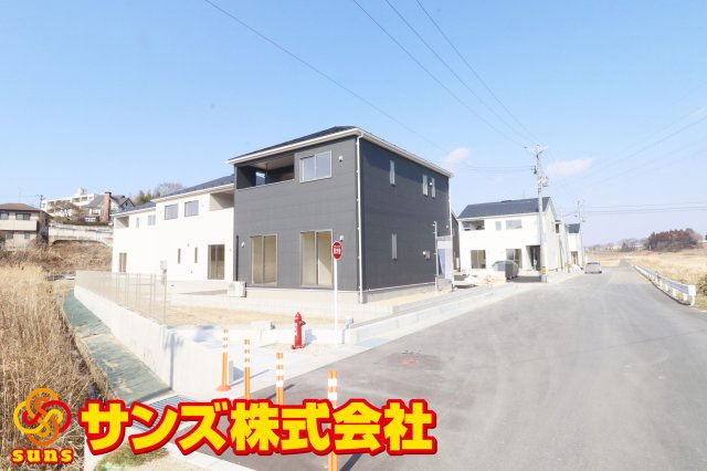 二本松市油井字無地ノ内　　　８号棟　　　油井小学校、安達中学区の収納|リビング収納　※同社施工例