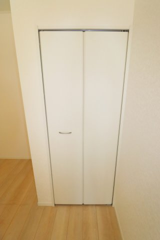 二本松市油井字無地ノ内　　　８号棟　　　油井小学校、安達中学区の収納