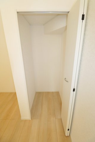 二本松市油井字無地ノ内　　　８号棟　　　油井小学校、安達中学区の収納