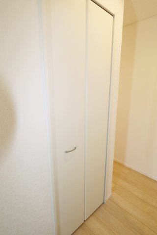 二本松市油井字無地ノ内　　　８号棟　　　油井小学校、安達中学区の収納