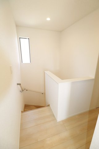 二本松市油井字無地ノ内　　　８号棟　　　油井小学校、安達中学区の内装