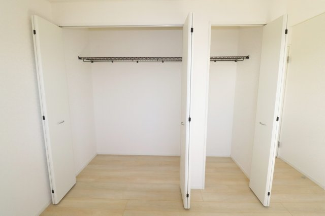 二本松市油井字無地ノ内　　　８号棟　　　油井小学校、安達中学区の収納