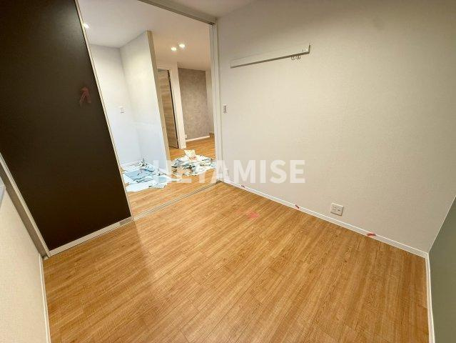 フレグランス左底の内装|※リフォーム中の写真です