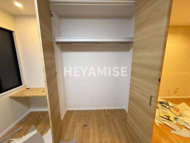 フレグランス左底の収納|※リフォーム中の写真です