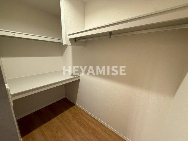 フレグランス左底の収納