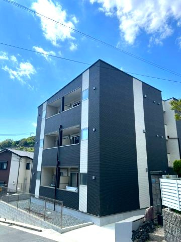 グランユイナス塩屋