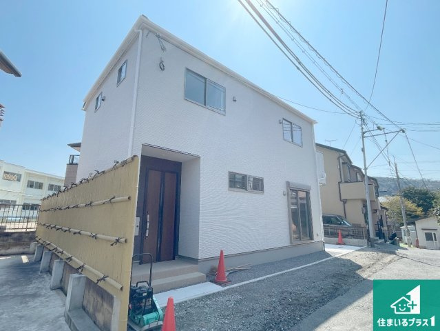 大津市本宮　第1期　新築一戸建ての外観|お客様に長く安心して住んでいだだける事にこだわった家づくり！住んでからのアフターサービスにもしっかりと取り組んでいます！