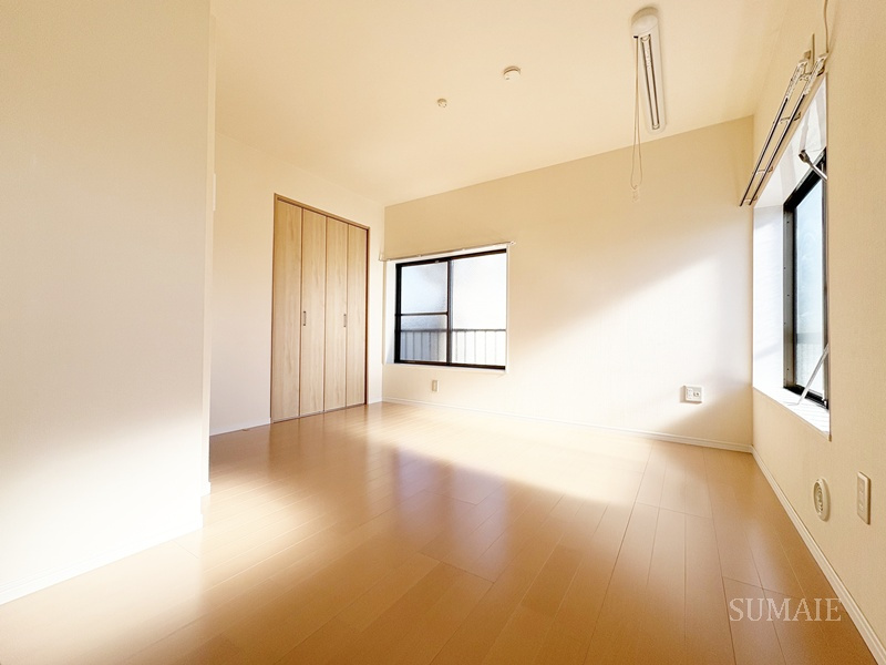 山一東尾久ビルの居間・リビング|ゆったり過ごせるリビングです☆