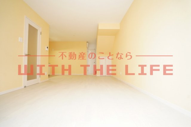 テラスハウス東山【キャッシュバック対象物件】の居間・リビング|おしゃれなリビングです