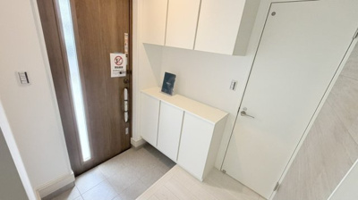 【玄関】 | 伊勢原市高森　全３棟　新築住宅
