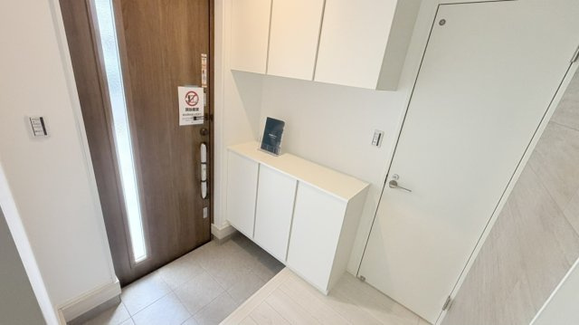 【玄関】 | 伊勢原市高森　全３棟　新築住宅