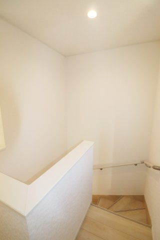 二本松市油井字無地ノ内　　　９号棟　　　油井小学校、安達中学区の玄関|※同社施工例