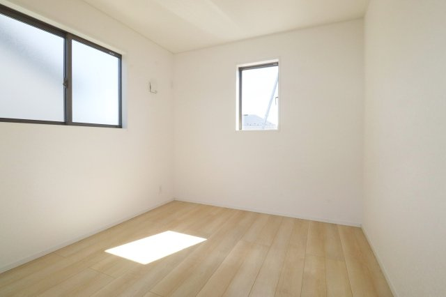 二本松市油井字無地ノ内　　　９号棟　　　油井小学校、安達中学区のバルコニー|※同社施工例