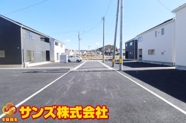 二本松市油井字無地ノ内　　　９号棟　　　油井小学校、安達中学区の外観|南側前面道路♪