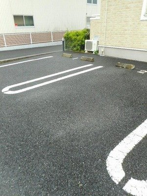 【駐車場】 | ブリーズベルⅡ