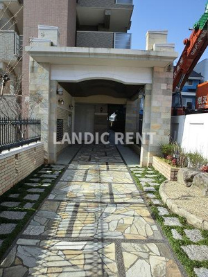 【エントランス】 | サン・ビオ空港通り