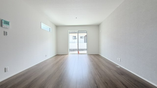 【洋室】 | 伊勢原市高森　全３棟　新築住宅