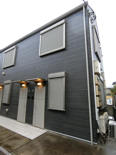 足立区伊興本町2丁目のアパートの画像
