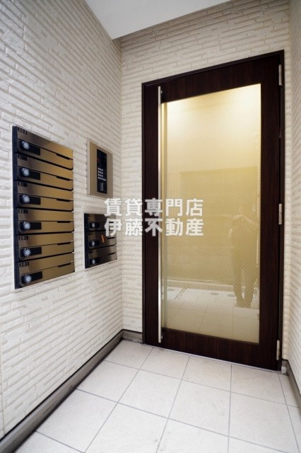 REGALEST-KLC名西のエントランス|オートロック