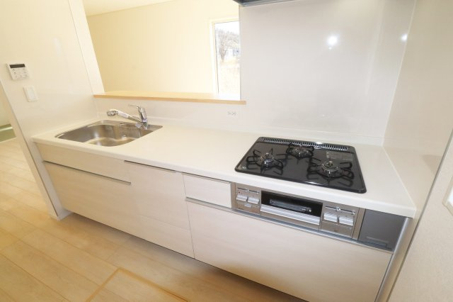 二本松市油井字無地ノ内　　　１０号棟　　　油井小学校、安達中学区の居間・リビング|※同社施工例