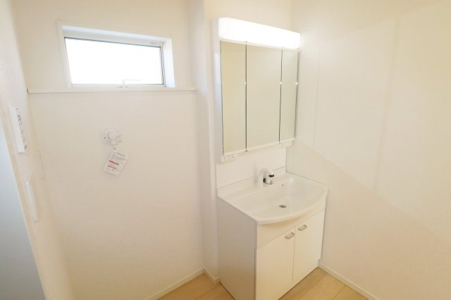 二本松市油井字無地ノ内　　　１０号棟　　　油井小学校、安達中学区の和室|リビングに隣接する和室　※同社施工例