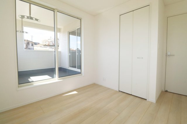 二本松市油井字無地ノ内　　　１０号棟　　　油井小学校、安達中学区の洋室|※同社施工例