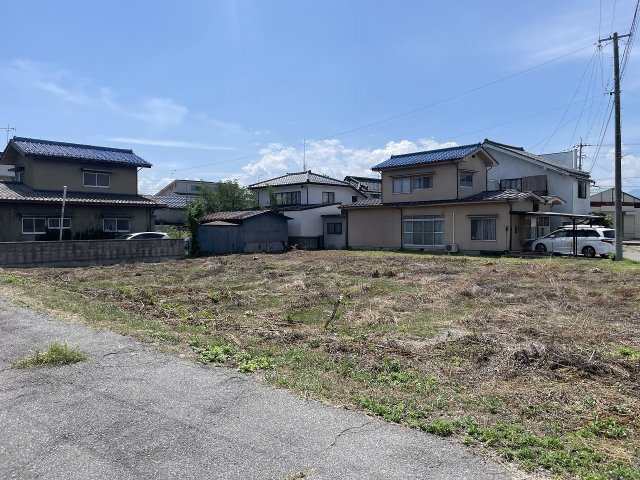 島内　売土地の外観