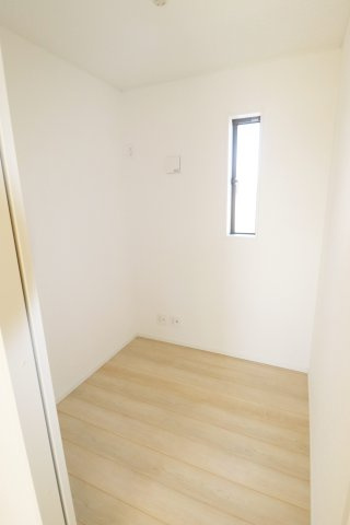 二本松市油井字無地ノ内　　　１１号棟　　　油井小学校、安達中学区の玄関|※同社施工例