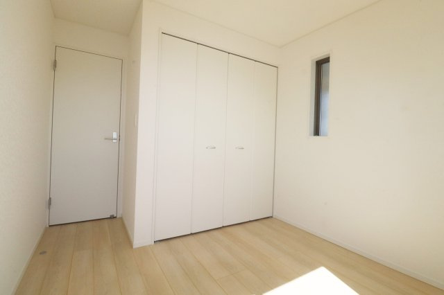 二本松市油井字無地ノ内　　　１１号棟　　　油井小学校、安達中学区の洋室|※同社施工例