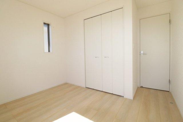 二本松市油井字無地ノ内　　　１１号棟　　　油井小学校、安達中学区のバルコニー|※同社施工例