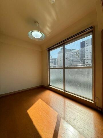 吉見ビルの寝室