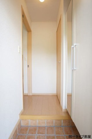 ベルハウス八幡の玄関