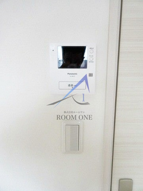 サンフィールド新小岩のセキュリティ|モニター付きインターホンです。