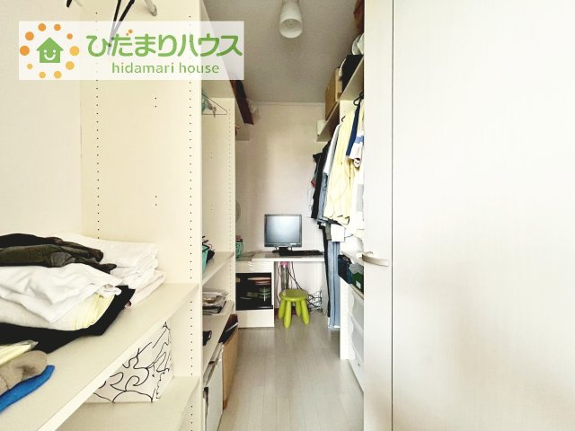 【収納】 | つくばみらい市紫峰ヶ丘4丁目　中古戸建 | 奥には作業スペースもあります！