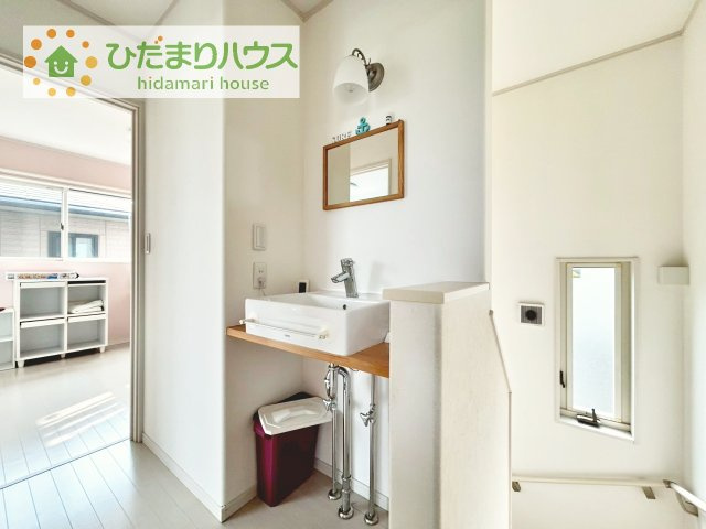 【その他】 | つくばみらい市紫峰ヶ丘4丁目　中古戸建 | 2階にも洗面があり、朝の混雑も避けられます！