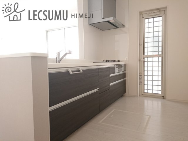 姫路市広畑区才/全新築戸建のキッチン|同社施工例