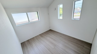 【洋室】 | 伊勢原市高森　全３棟　新築住宅