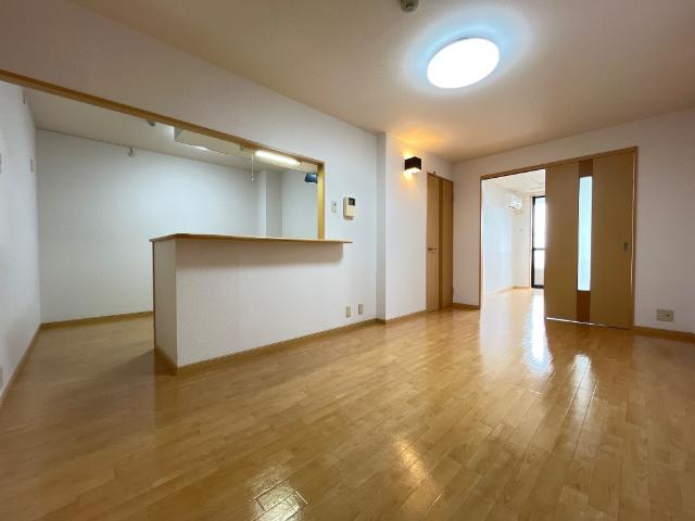 ヴァインベルク　　刈谷市近郊の賃貸はクラスホームの居間・リビング|リビング