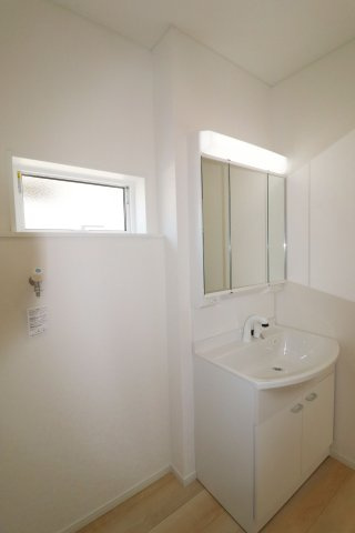 二本松市油井字無地ノ内　　　１２号棟　　　油井小学校、安達中学区の洋室|※同社施工例