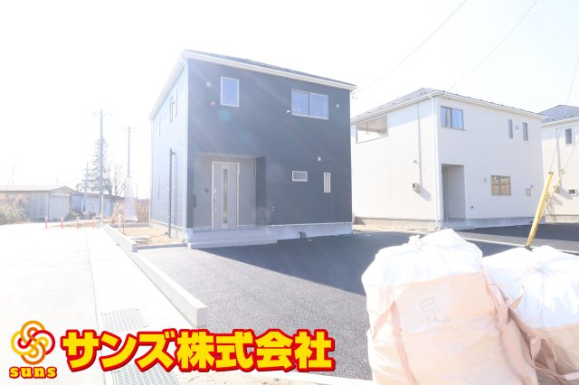 二本松市油井字無地ノ内　　　１２号棟　　　油井小学校、安達中学区の収納|リビング収納　※同社施工例