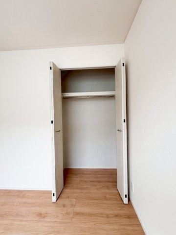 三郷市　戸ケ崎5丁目　新築戸建　全9棟の収納|施工例です