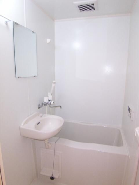 ブライトステージ南田中の浴室