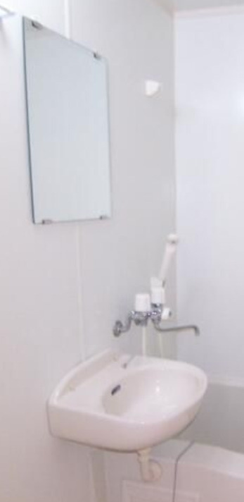 ブライトステージ南田中の洗面所