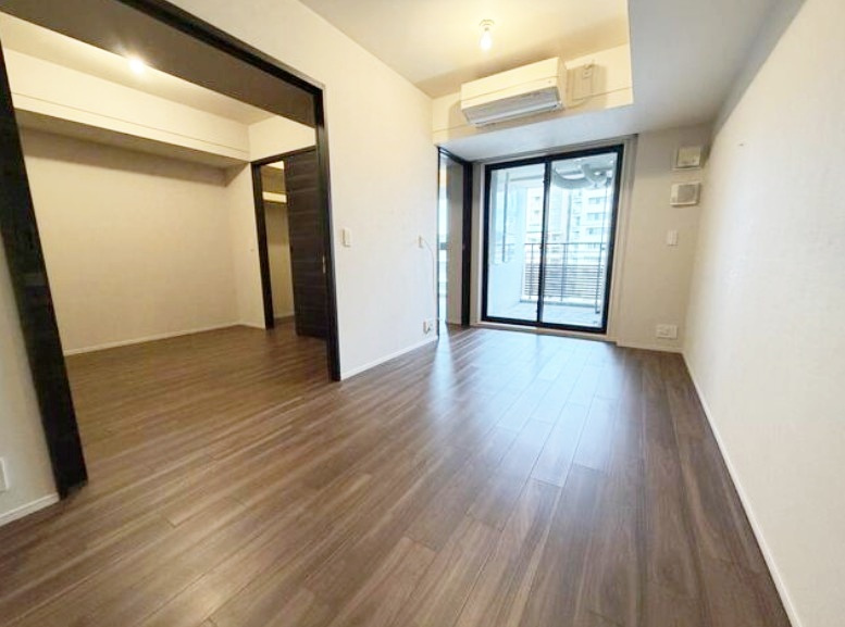 グランドメゾン京都御池通の洋室