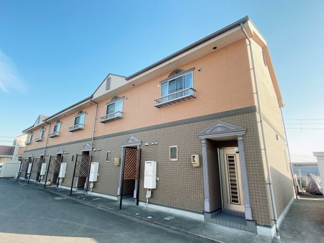 ブランシェ女夫坂の外観